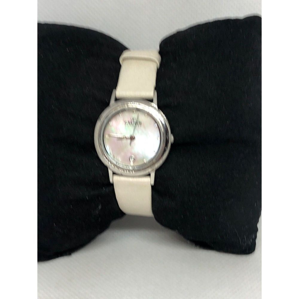 green Lo23SSLW Womens White Leather Analog Mother Of Pearl Dial Wrist Watch HG91